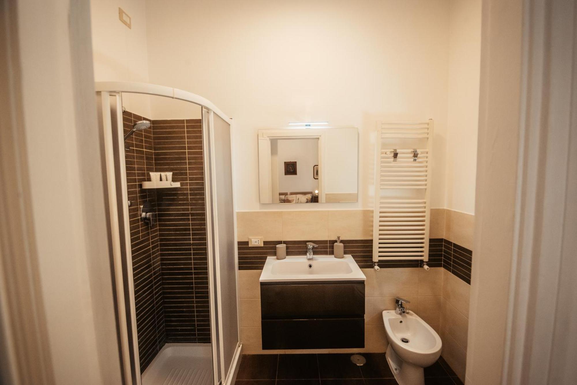 Green Hill Apartment - Exclusive Use โรม ภายนอก รูปภาพ