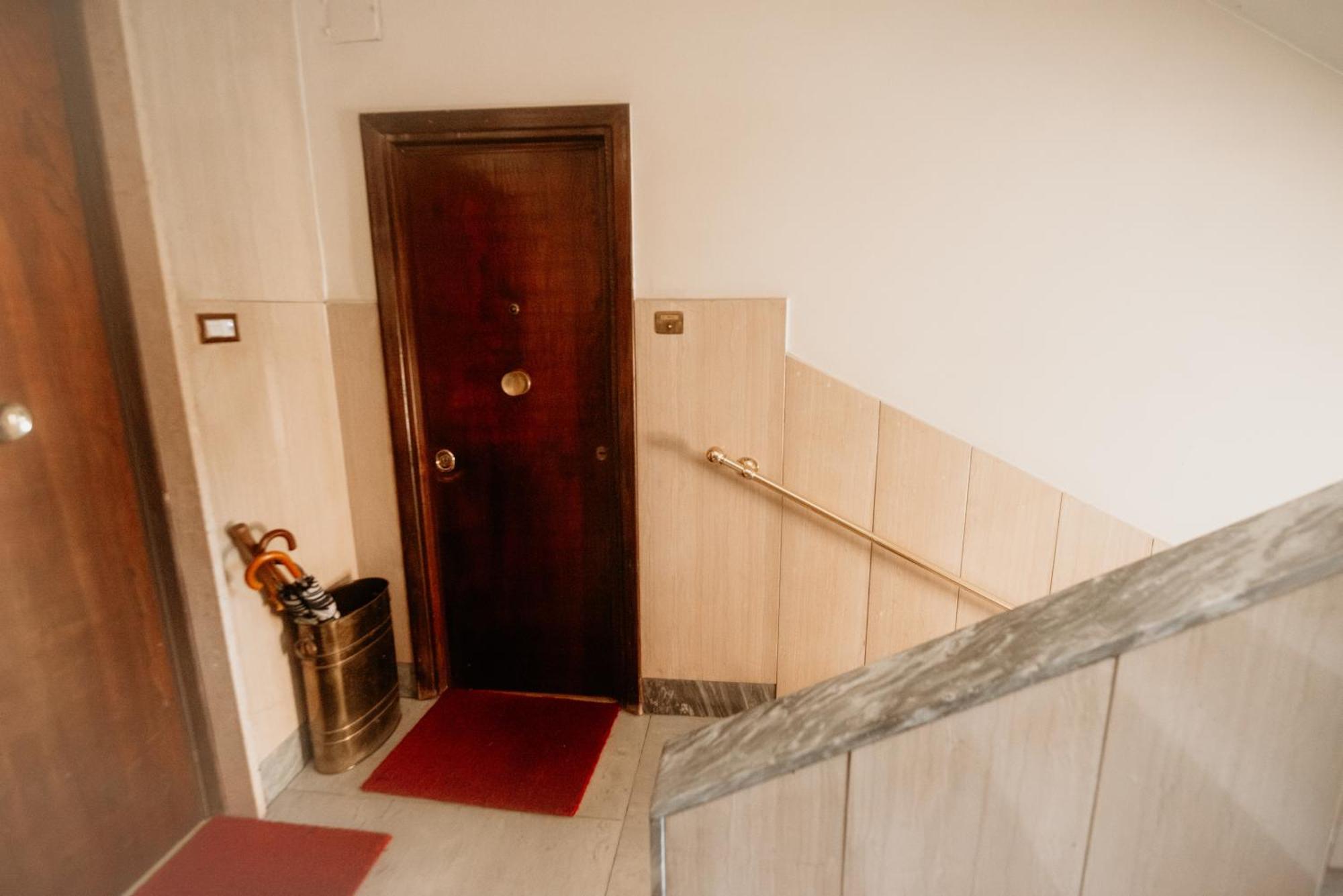 Green Hill Apartment - Exclusive Use โรม ภายนอก รูปภาพ