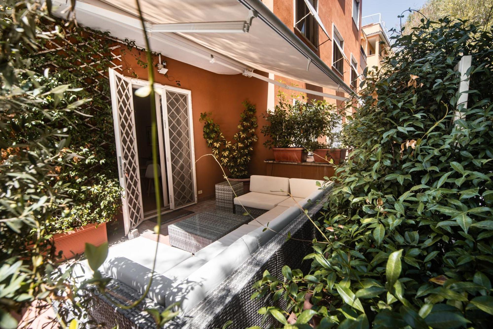 Green Hill Apartment - Exclusive Use โรม ภายนอก รูปภาพ