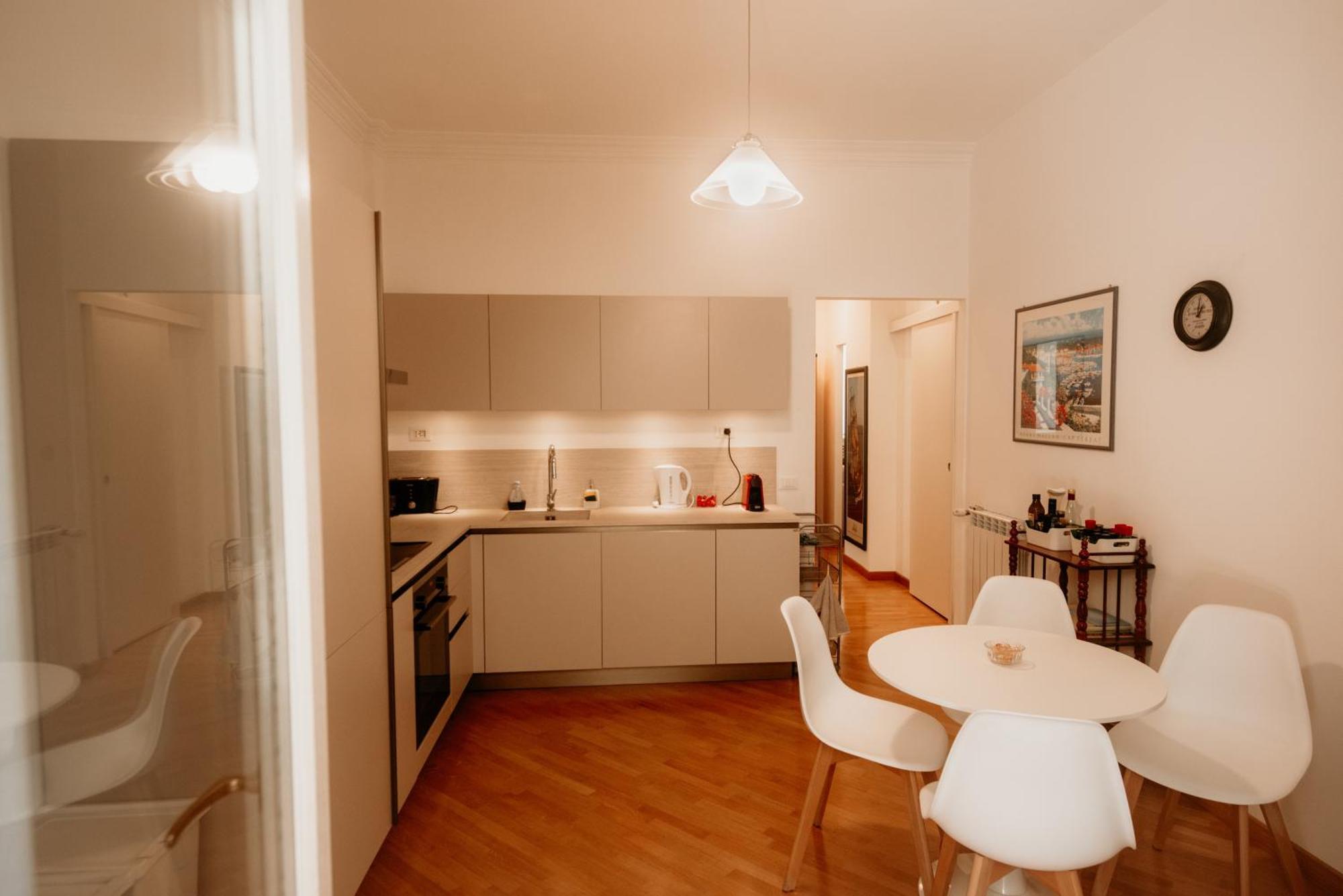 Green Hill Apartment - Exclusive Use โรม ภายนอก รูปภาพ