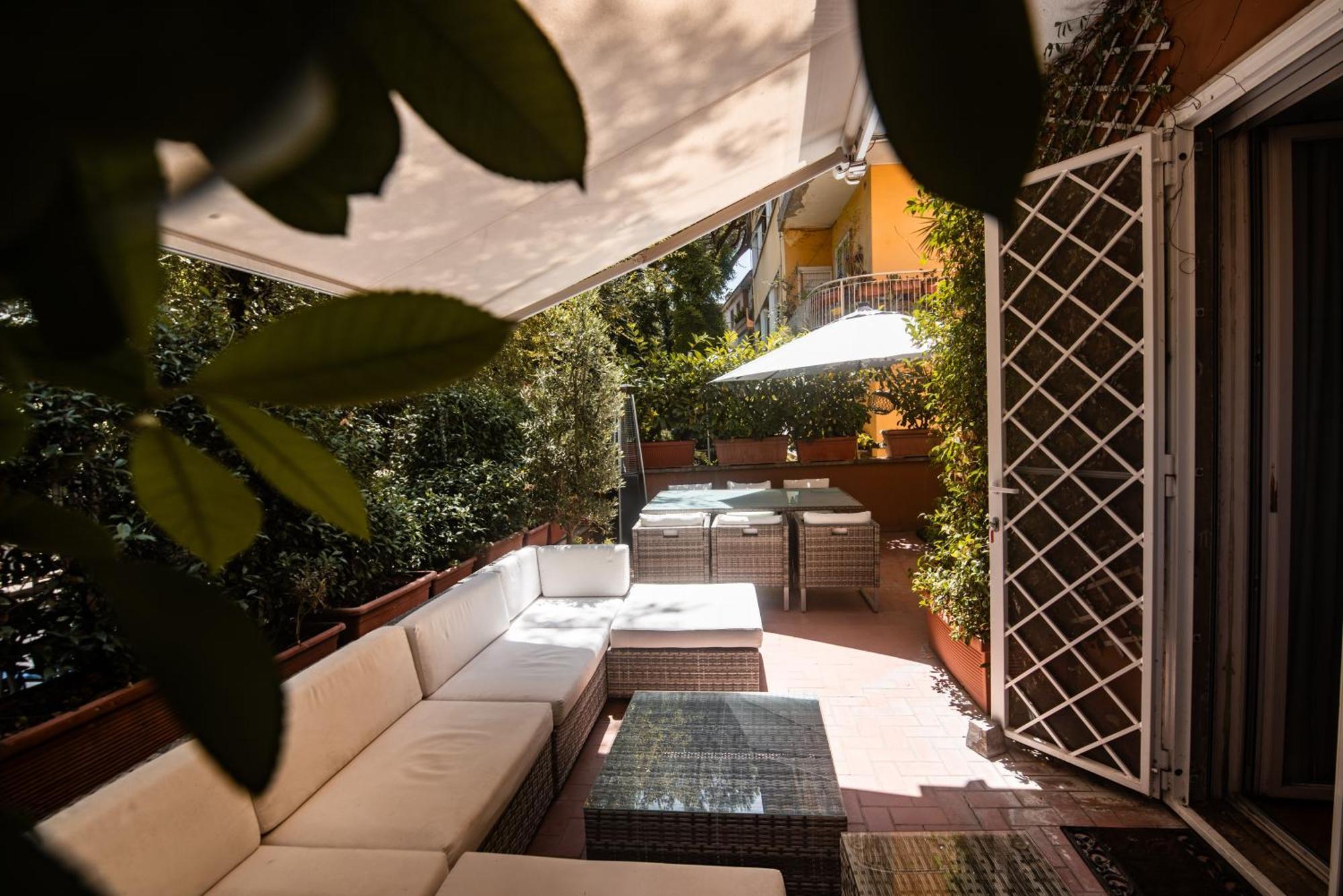 Green Hill Apartment - Exclusive Use โรม ภายนอก รูปภาพ